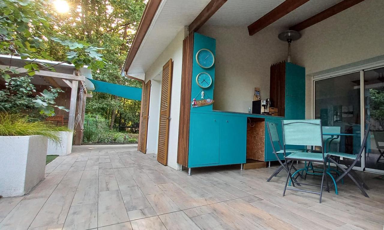 Chambre Chez L'Habitant Avec Spa Et Petit-Dejeuner En Lisiere De Foret Le Teich Exterior photo